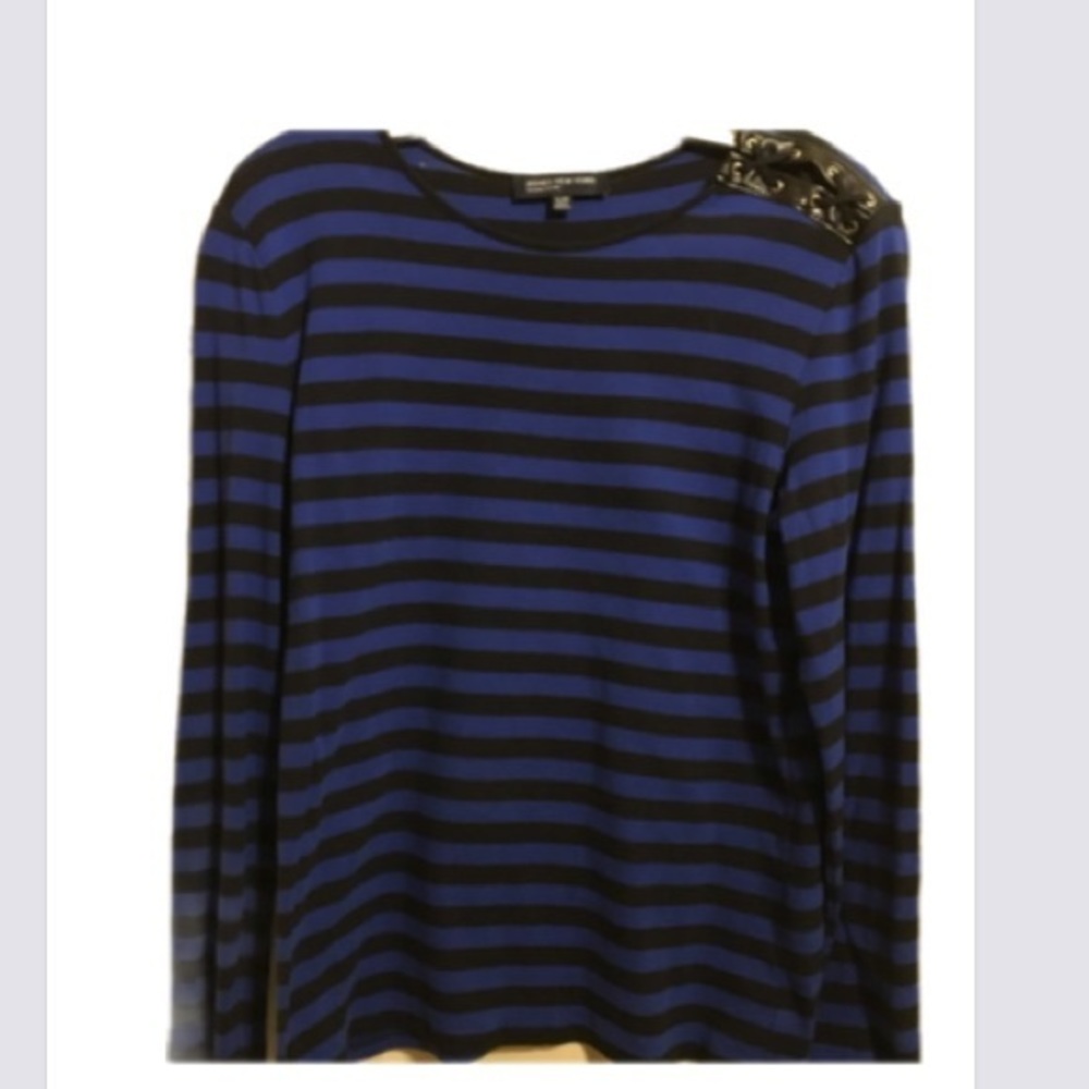 Jones NY XL shirt.